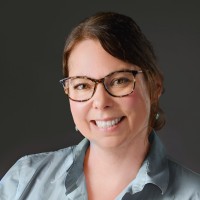 Unlock Your Voice: Staudinger on Women's Communication in Society